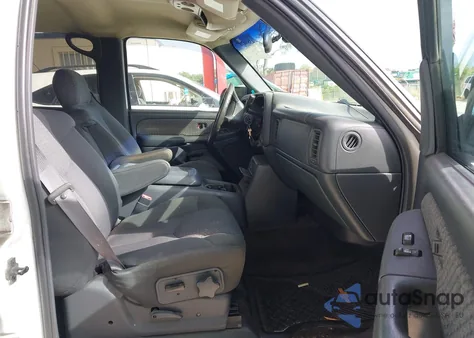 2002 Chevrolet Avalanche 1500 from USA, damaged, VIN 3GNEK13T92G359641